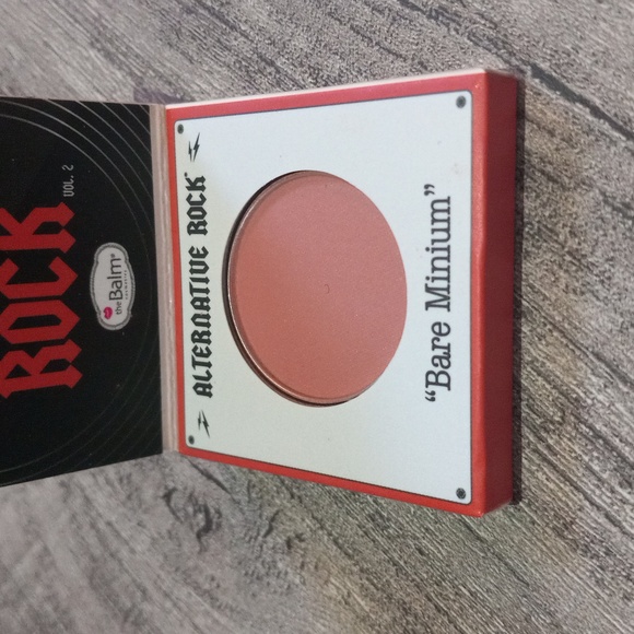 PICK 5 FOR 25 THE BALM ALTERNATIVE ROCK BLUSH POWDER - Picture 2 of 4